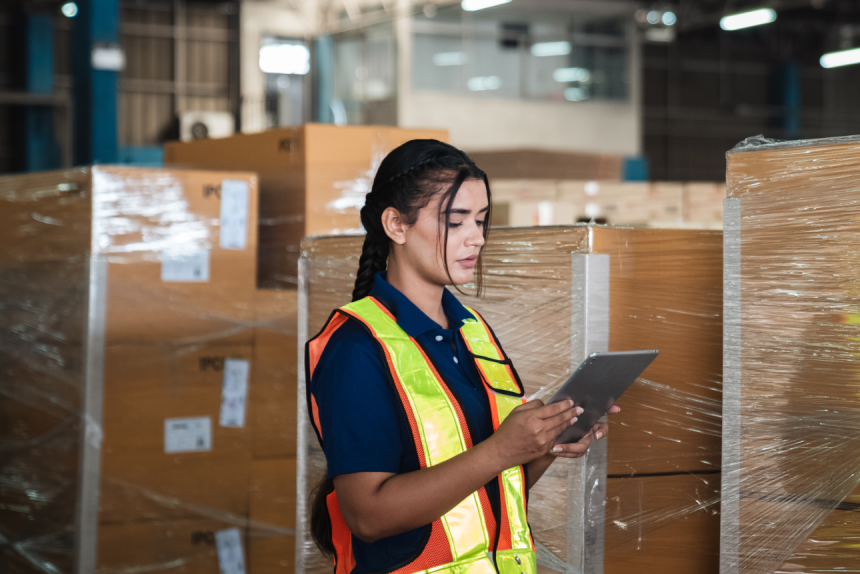 Curso de Extensão em Tecnologia Aplicada A Logistica: Aprofundamento Teórico e Prático