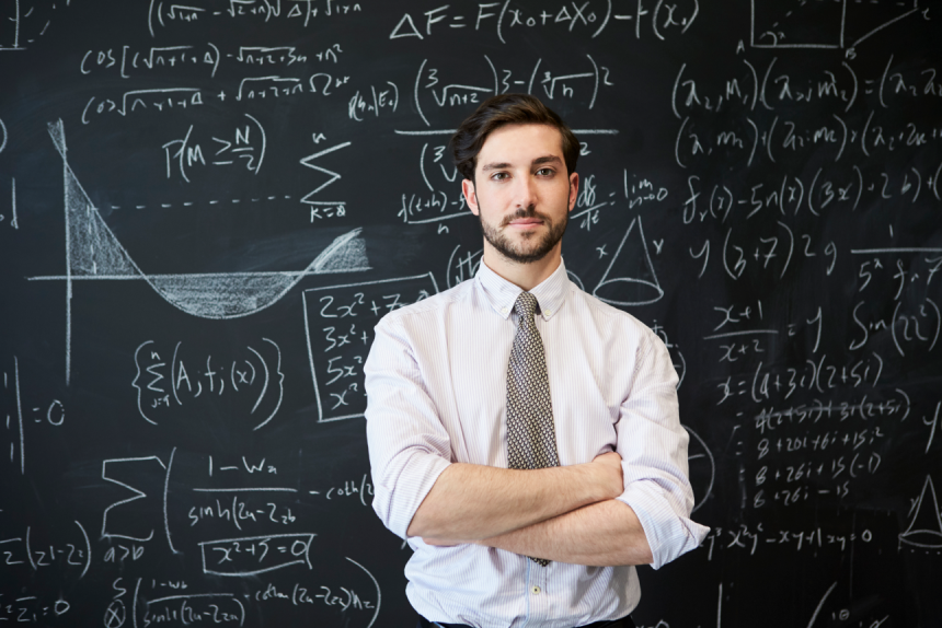 Curso de Extensão em Geometria Analitica E Algebra Linear: Aprofundamento Teórico e Prático