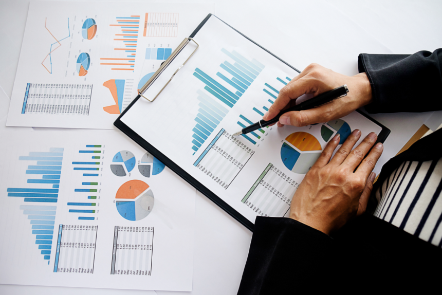 Curso de Extensão em Analise De Mercado: Aprofundamento Teórico e Prático