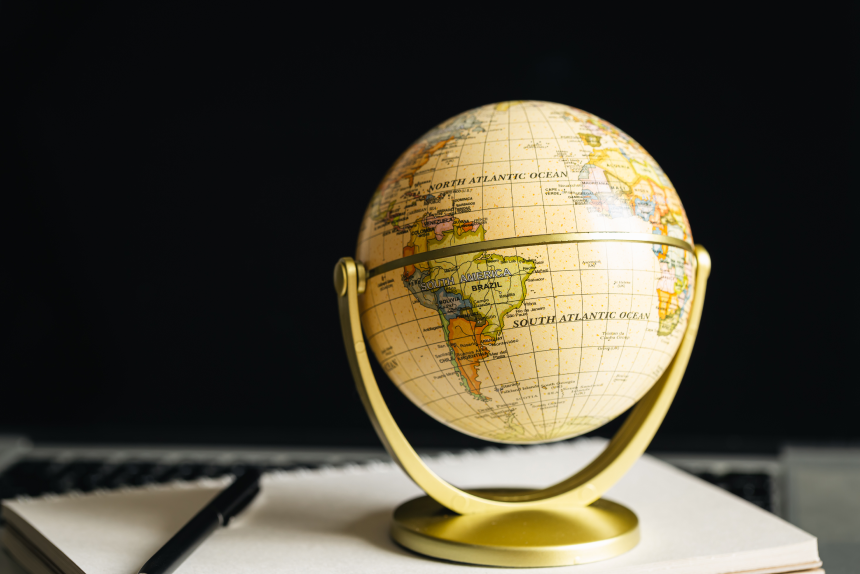 Fundamentos e História da Geografia