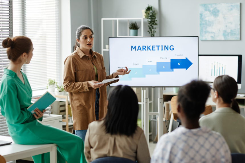 Curso de Extensão em Gestao De Marketing: Aprofundamento Teórico e Prático