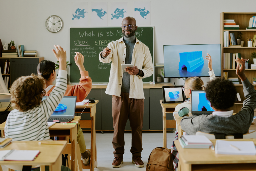 Curso de Extensão em Novas Linguagens E Tecnologias Educacionais: Aprofundamento Teórico e Prático