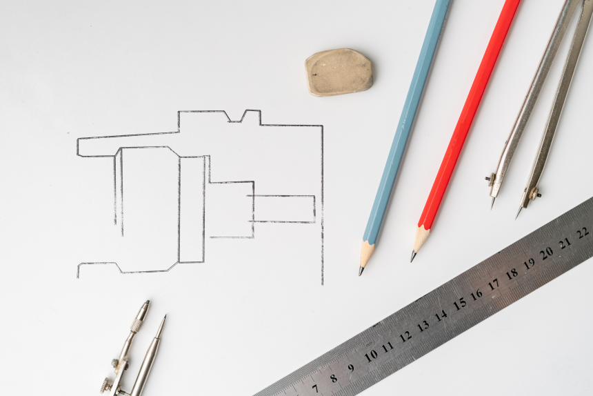 Curso de Extensão em Geometria Plana: Aprofundamento Teórico e Prático
