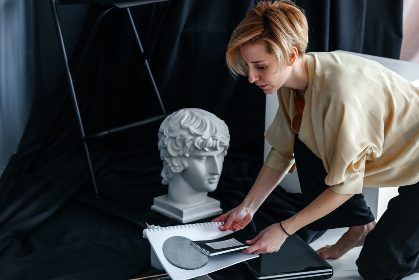 Curso de Extensão em Artes Visuais - Escultura: Aprofundamento Teórico e Prático