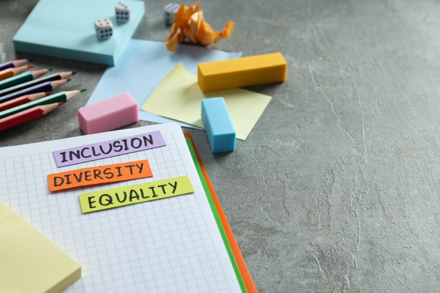 Universalismo, Diferenças e Desigualdades Sociais